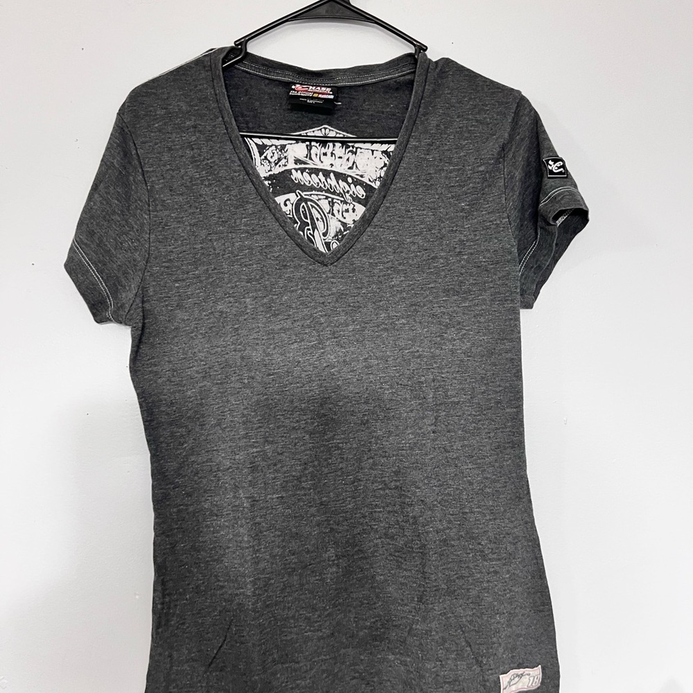 Authentic NASCAR Kyle Busch Gray Graphic T-Shirt - Picture 2 of 9